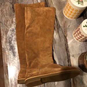 Ugg flat knee high Loma boots Sz 8.5
